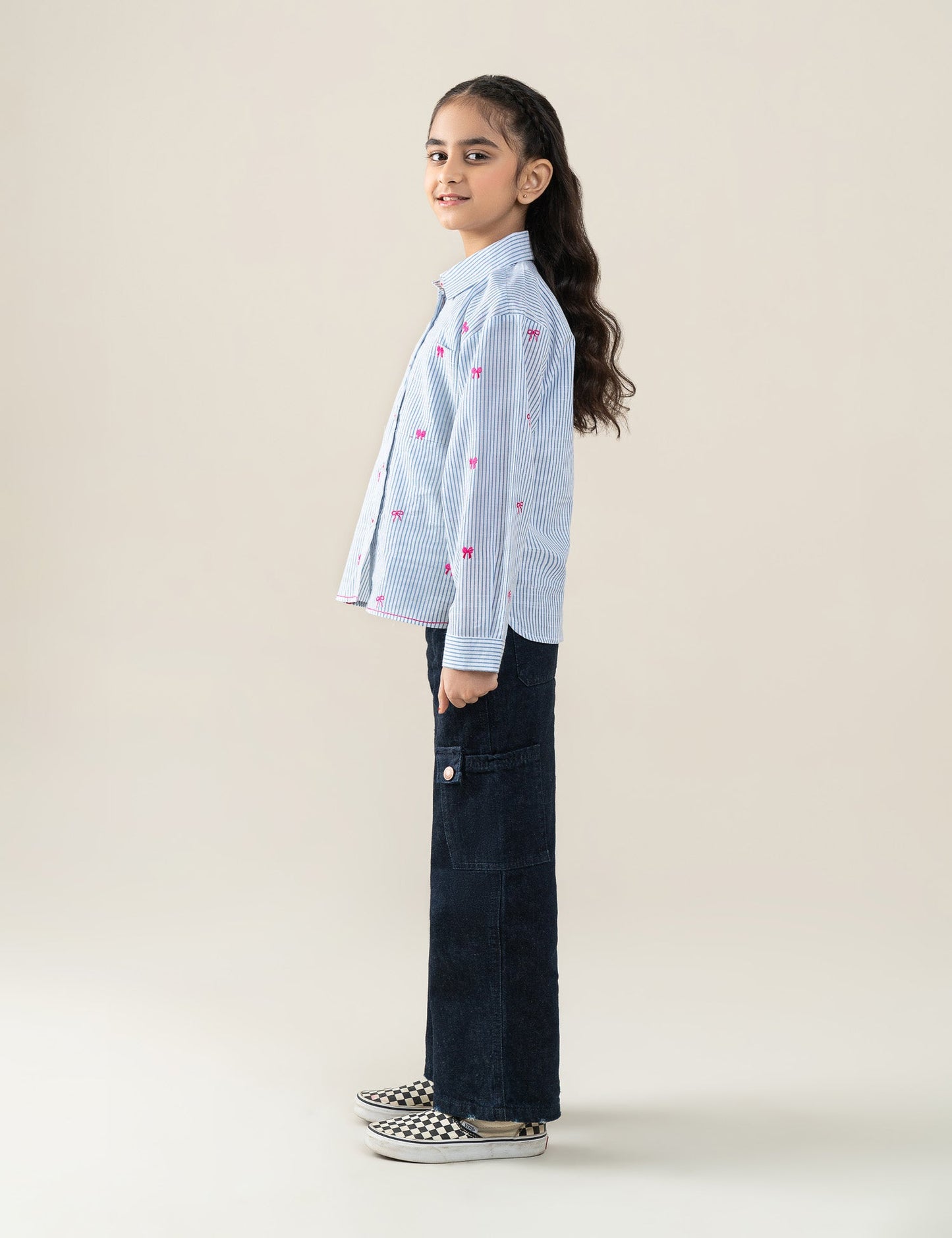 STRIPED EMBROIDERED BUTTON DOWN TOP