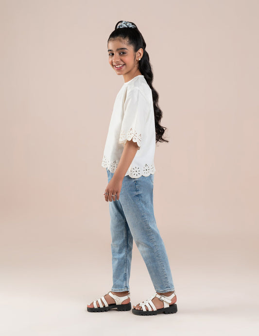 EMBROIDERED TOP