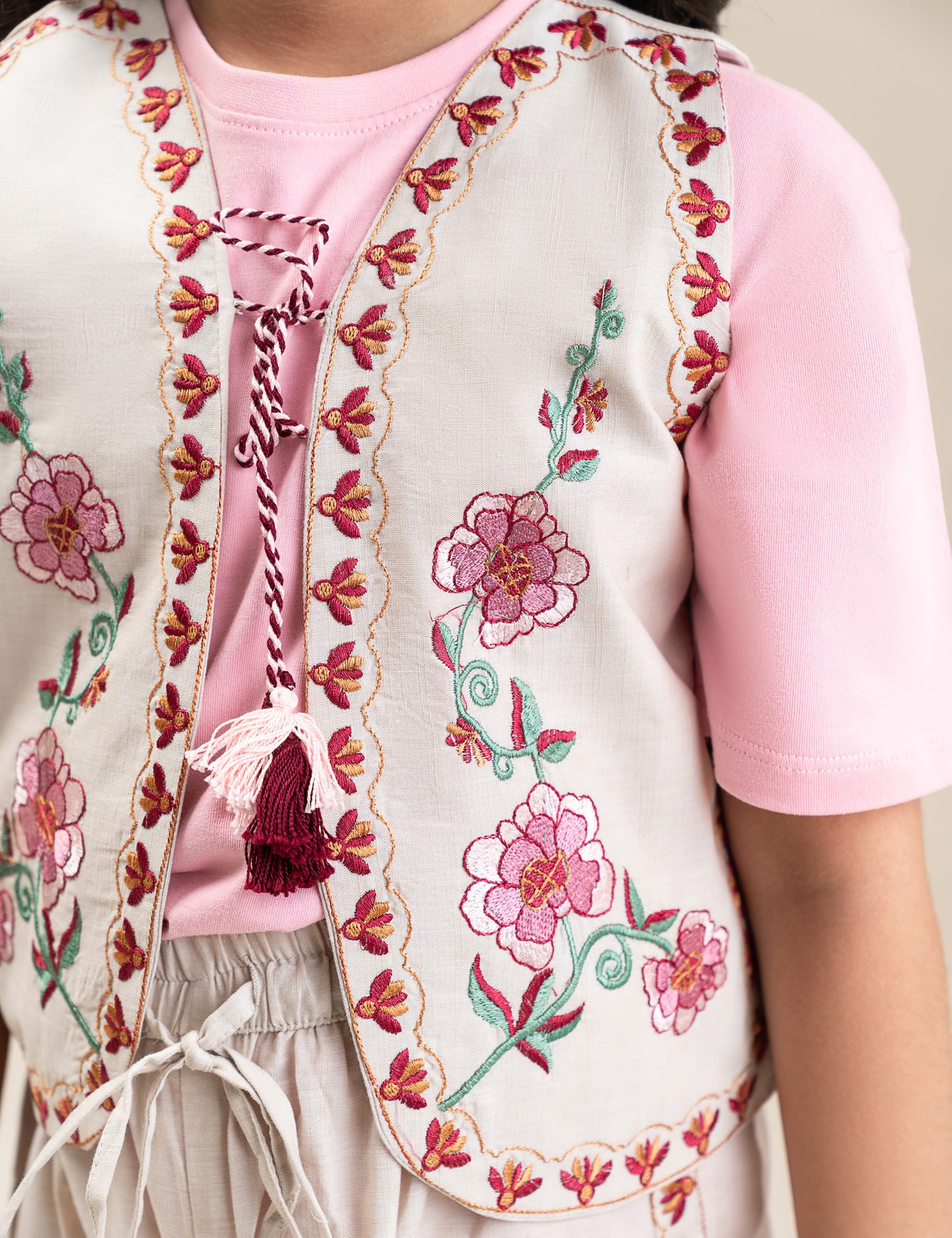 2 PIECE FLORAL EMBROIDERED SUIT