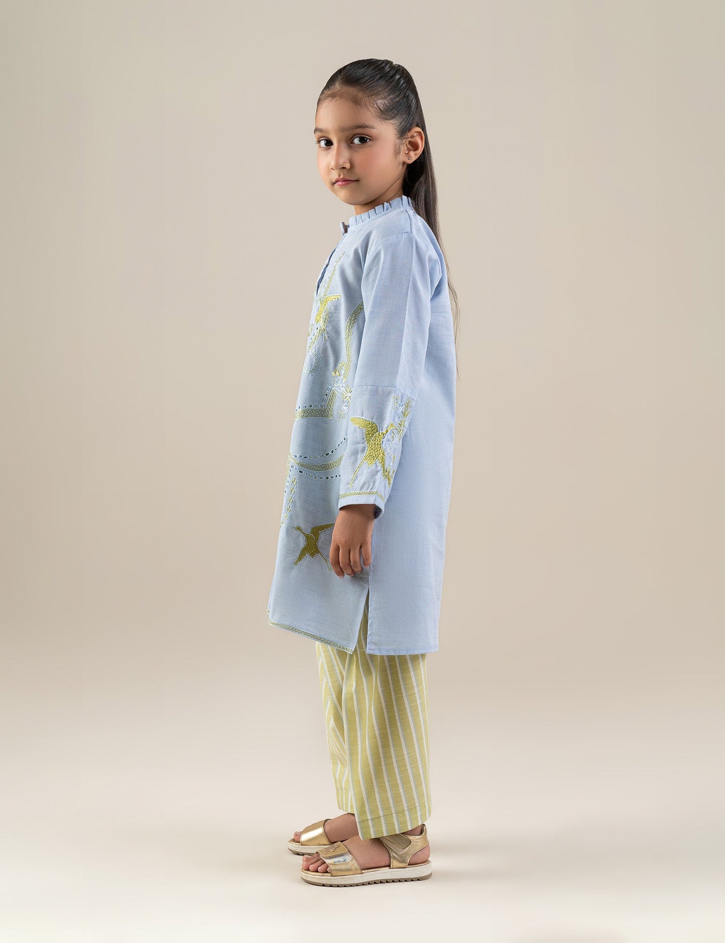 2 PIECE CONTRAST EMBROIDERED SUIT
