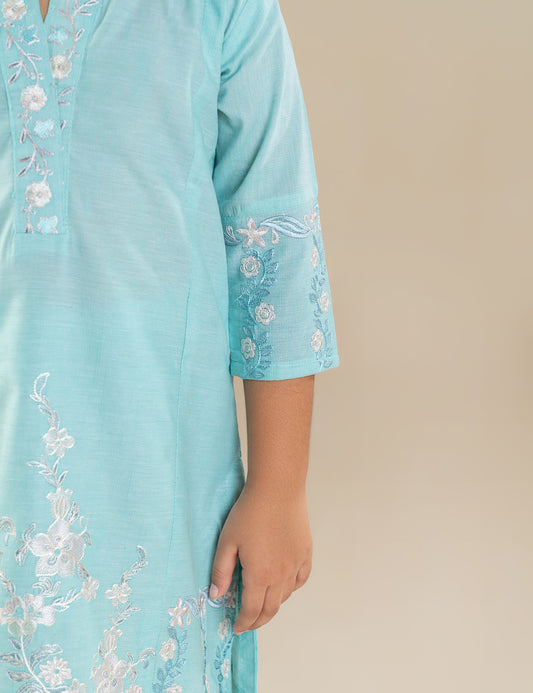 2 PIECE TILLA EMBROIDERED SUIT