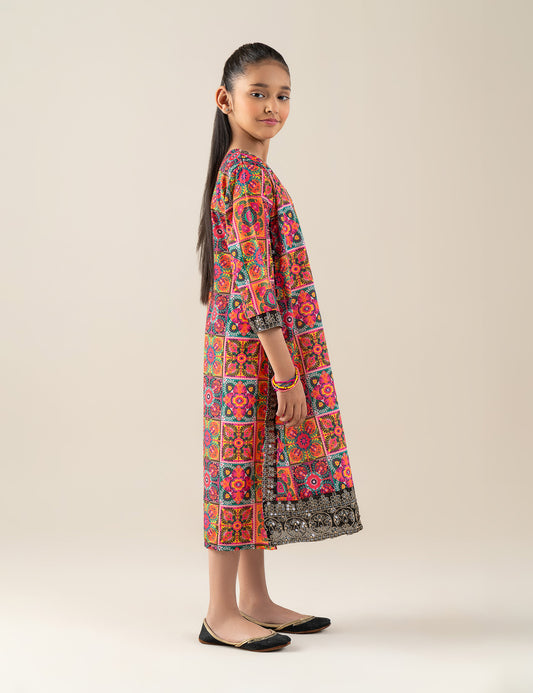 CLASSIC EMBROIDERED LONG KURTI