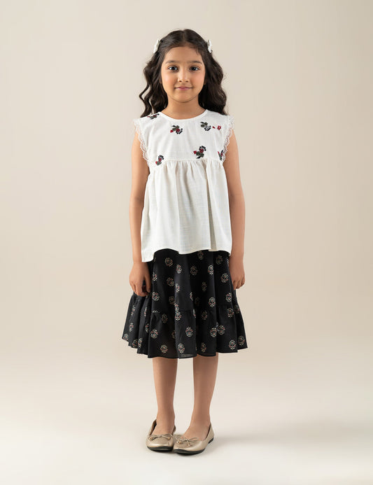 2 PIECE FLORAL EMBROIDERED SUIT