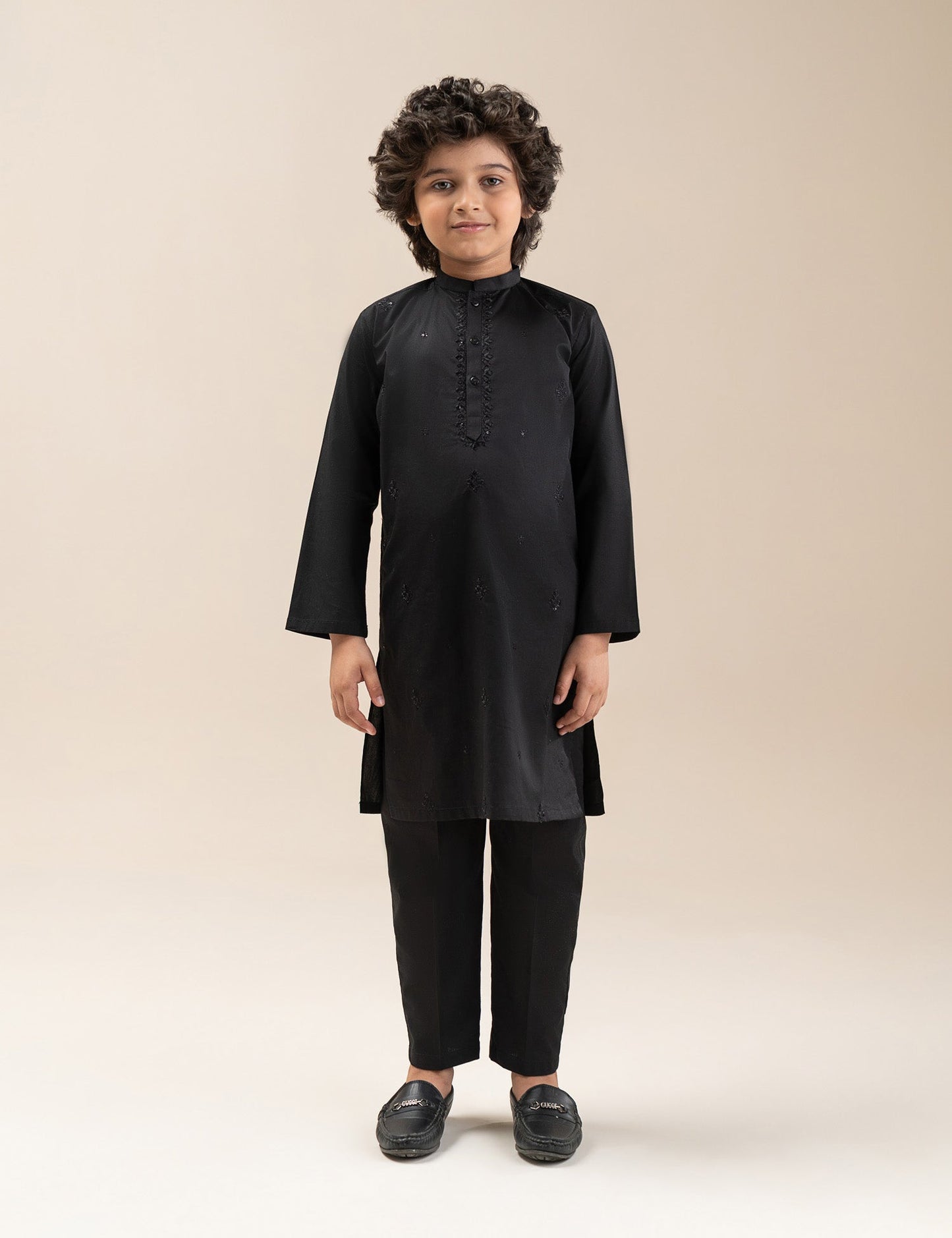 2 PIECE CLASSIC EMBROIDERED SUIT