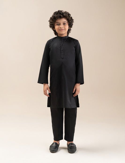 2 PIECE CLASSIC EMBROIDERED SUIT