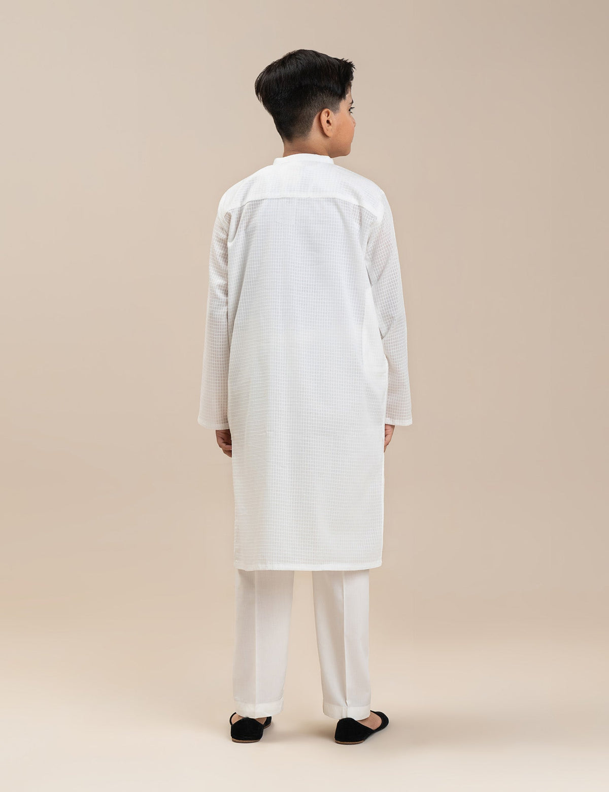 2 PIECE TEXTURED EMBROIDERED SUIT
