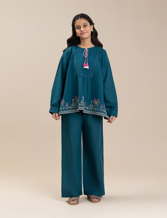 2 PIECE FLORAL EMBROIDERED SUIT