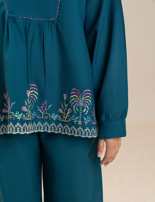 2 PIECE FLORAL EMBROIDERED SUIT