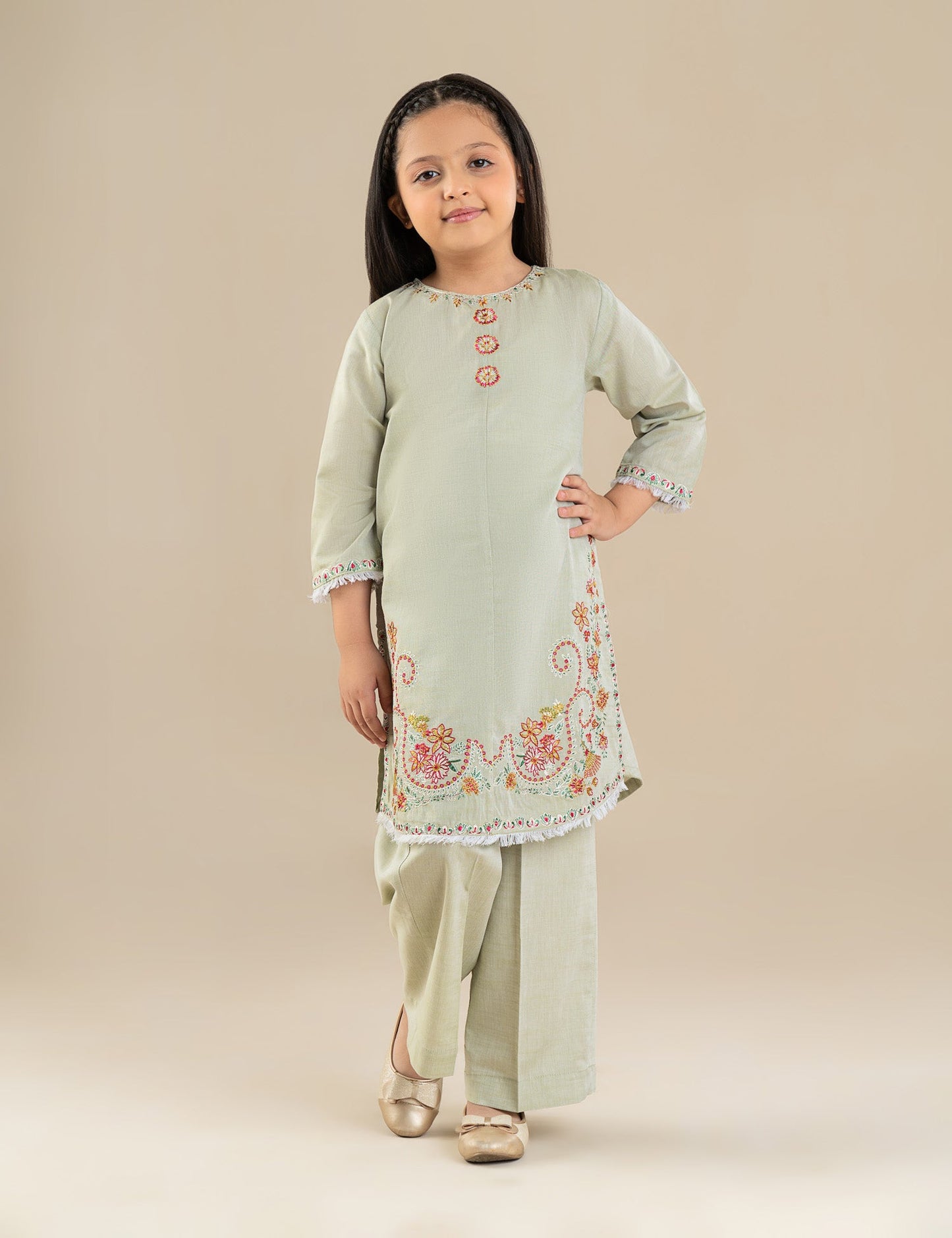 2 PIECE FLORAL EMBROIDERED SUIT