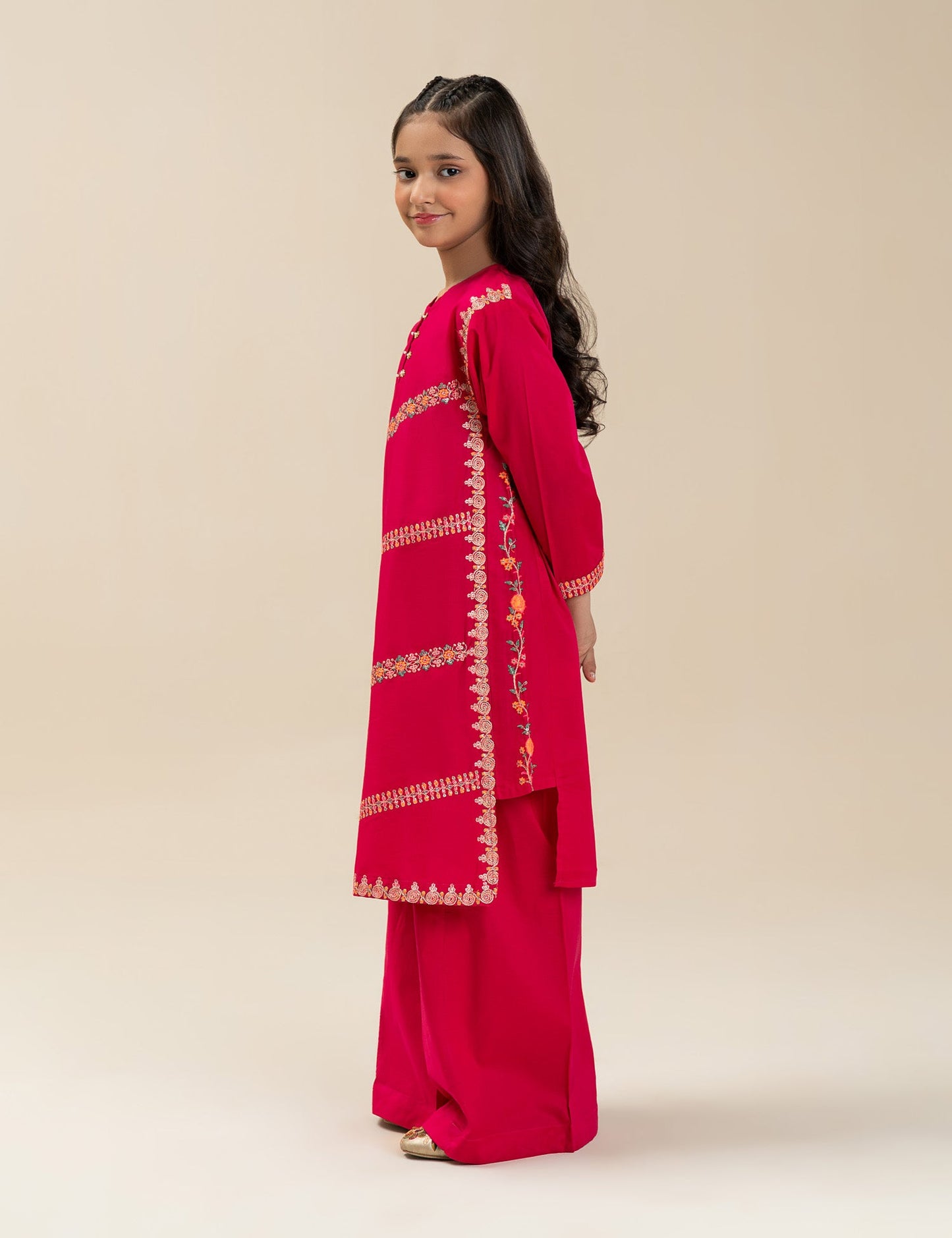 2 PIECE FLORAL EMBROIDERED SUIT