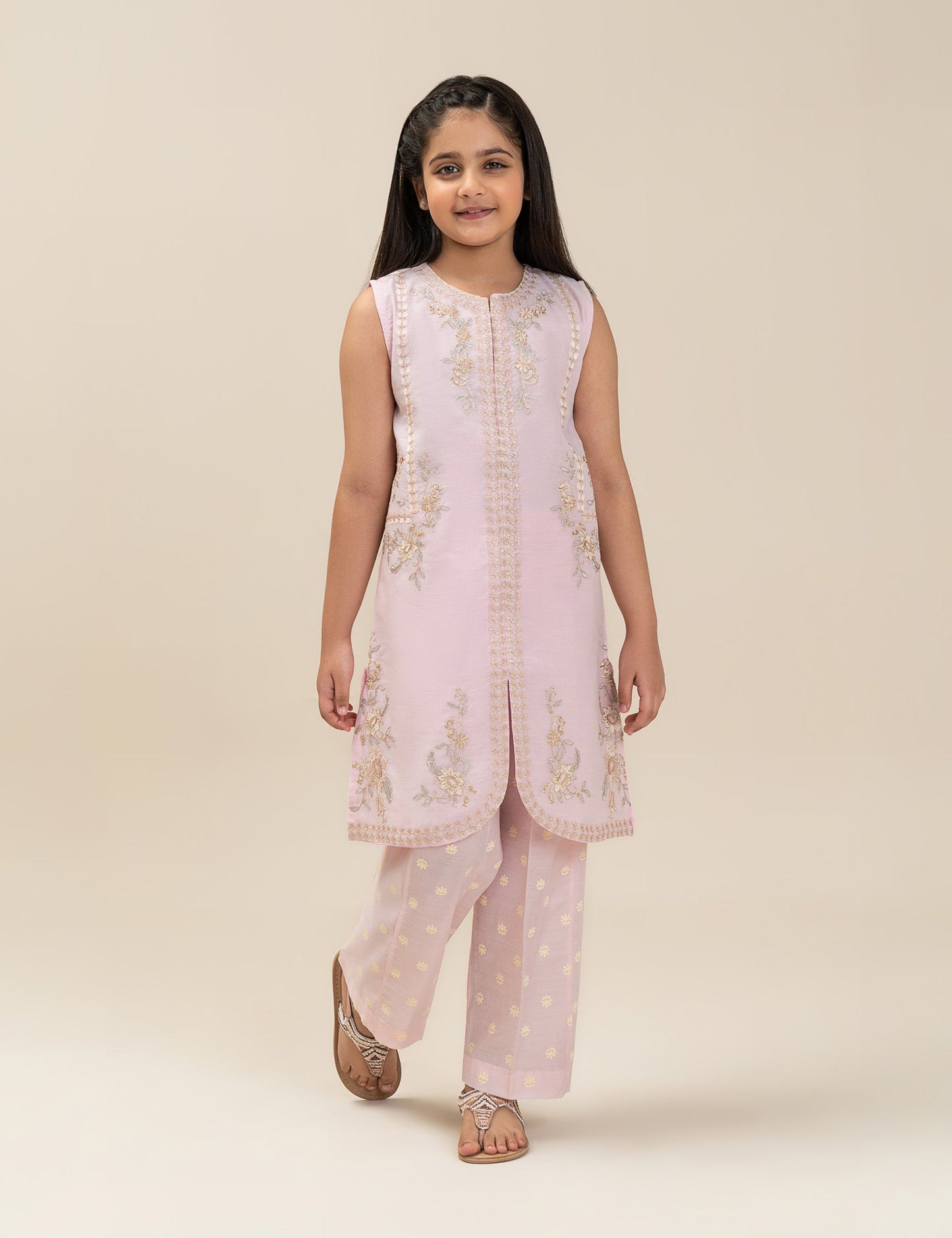 2 PIECE SLEEVELESS ETHNIC EMBROIDERED SUIT