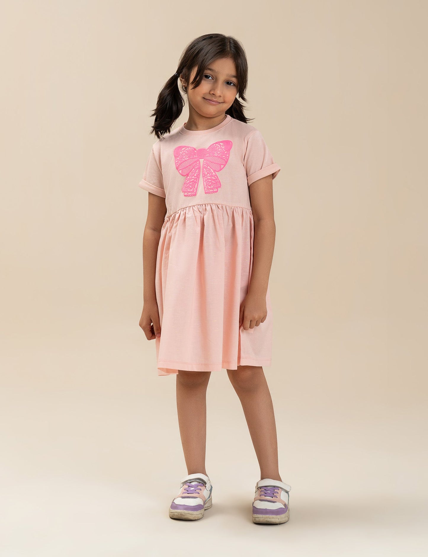 BOW GRAPHIC DRESS