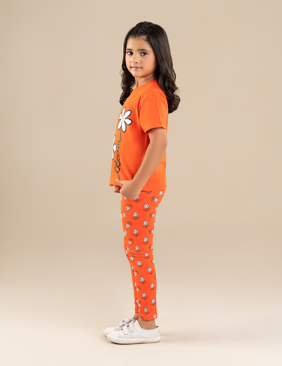 2 PIECE FLORAL PRINTED SUIT
