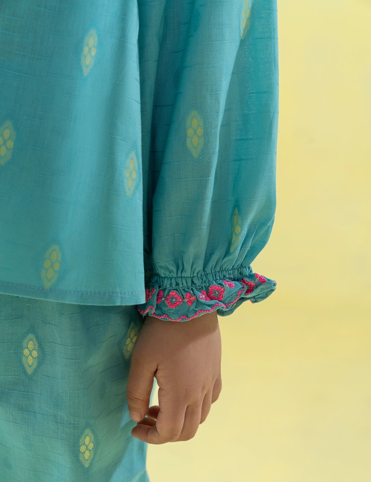 2 PIECE EMBROIDERED PRINTED SUIT