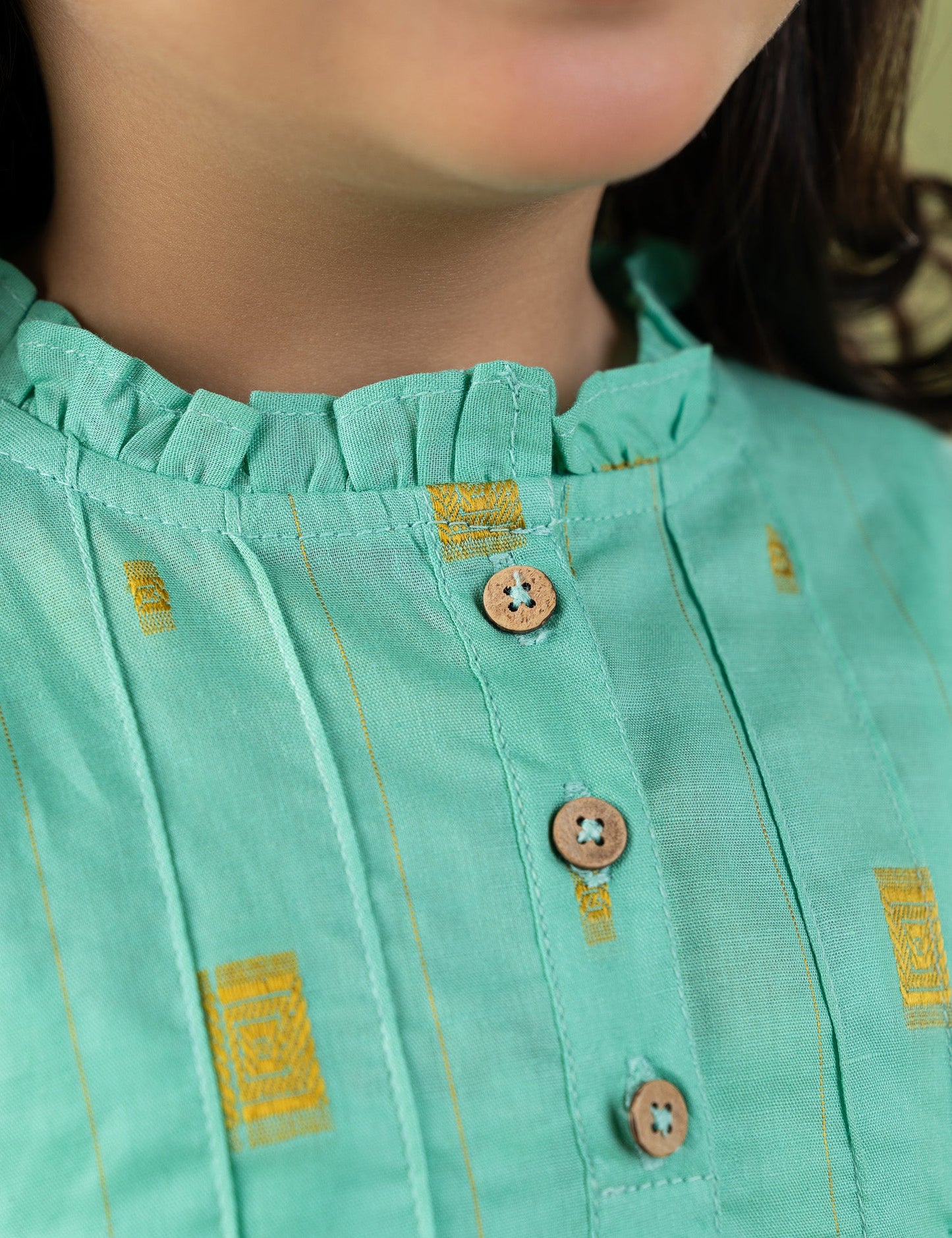 2 PIECE FLORAL EMBROIDERED SUIT