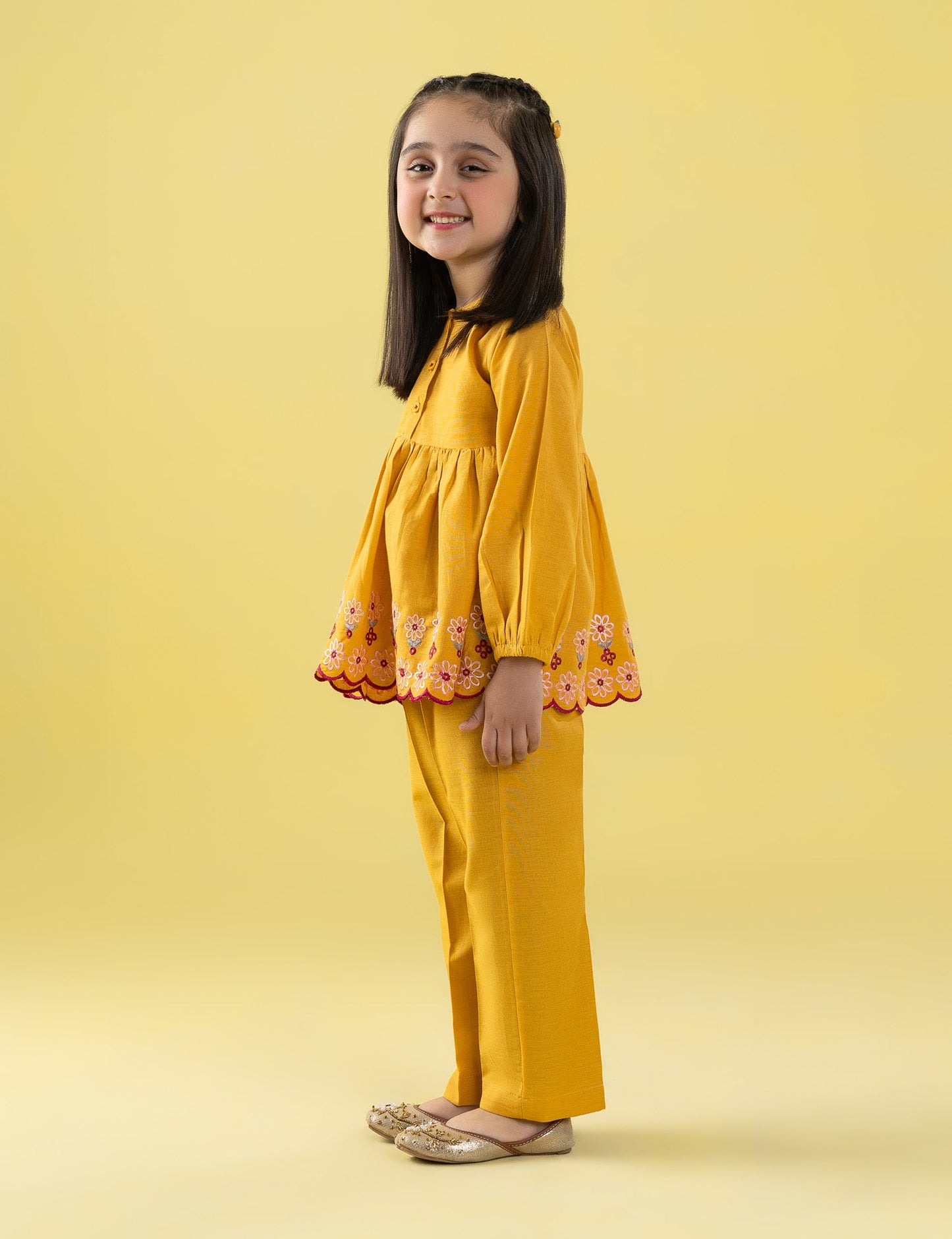 2 PIECE FLORAL EMBROIDERED SUIT