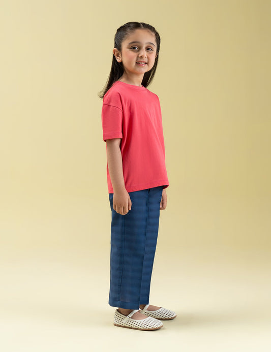 BASIC T-SHIRT