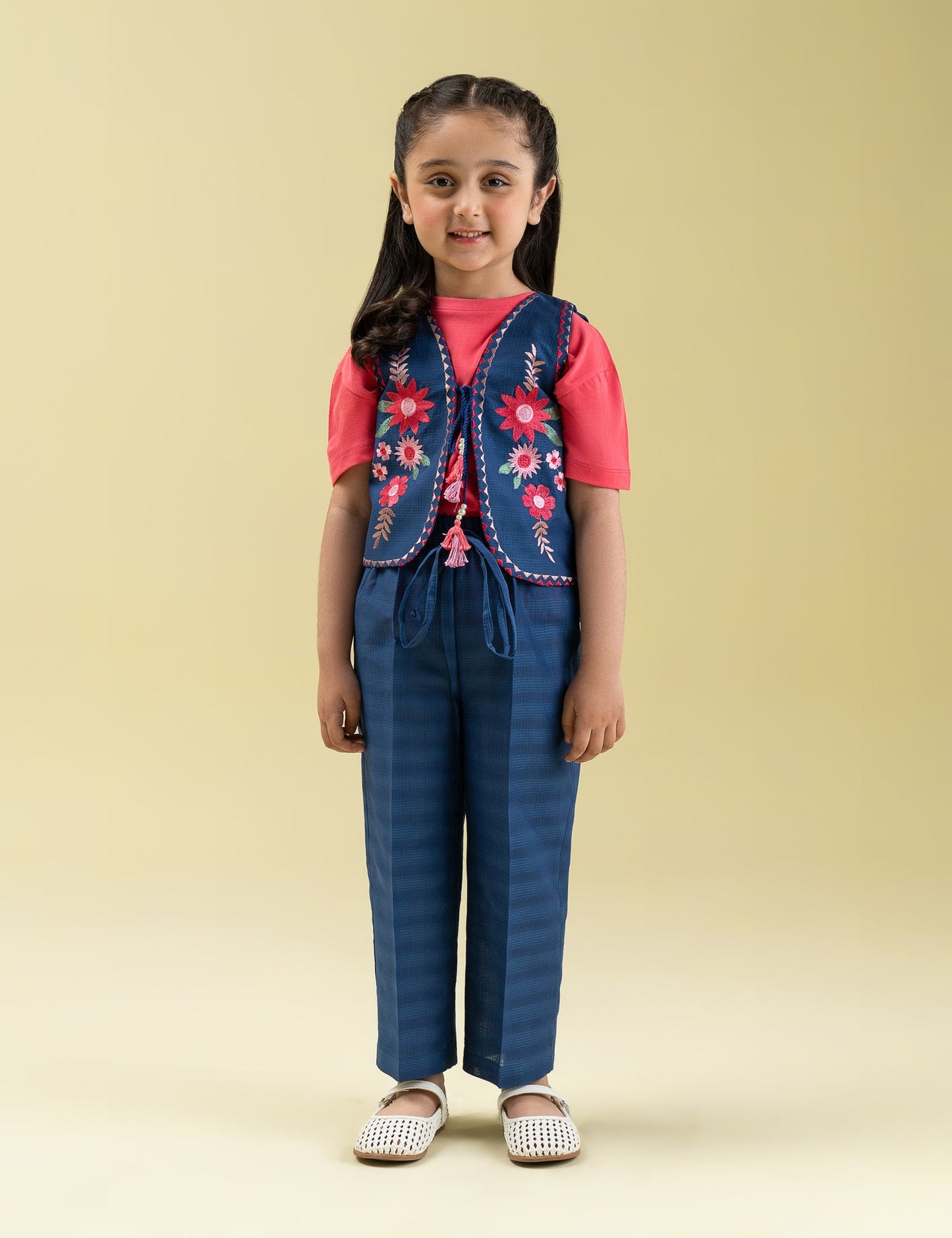 2 PIECE FLORAL EMBROIDERED SUIT