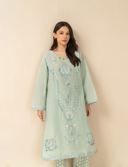 2 PIECE FLORAL EMBROIDERED SUIT