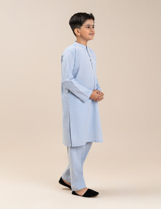 2 PIECE TEXTURED EMBROIDERED SUIT