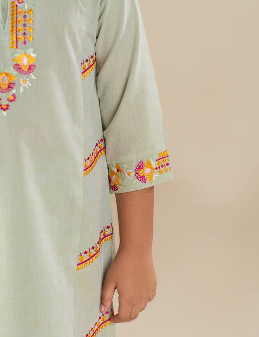 2 PIECE FLORAL EMBROIDERED SUIT