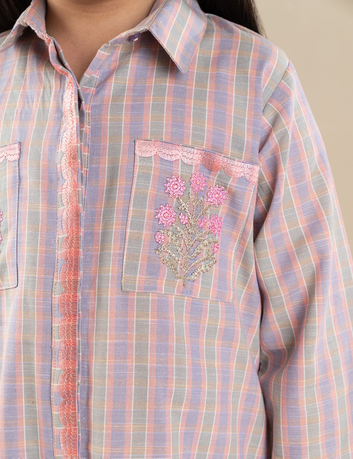 2 PIECE POCKETS EMBROIDERED SUIT