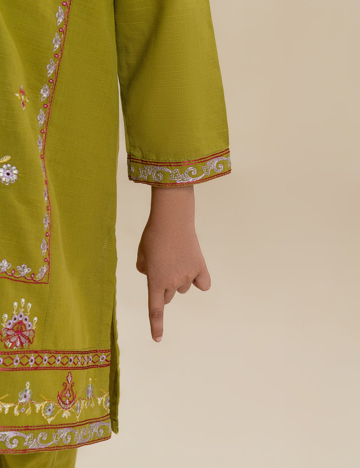 2 PIECE FLORAL EMBROIDERED SUIT