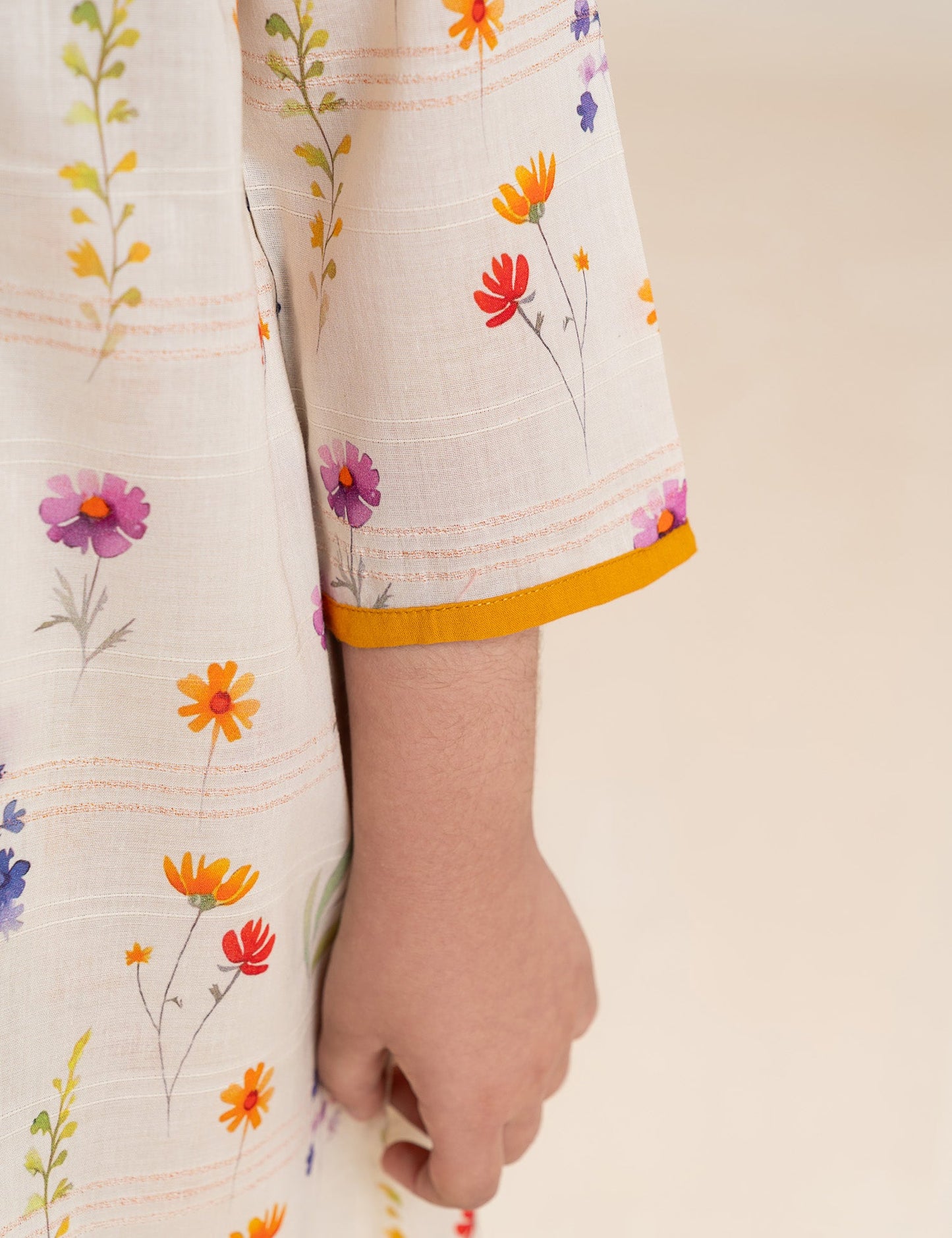 2 PIECE FLORAL PRINTED SUIT