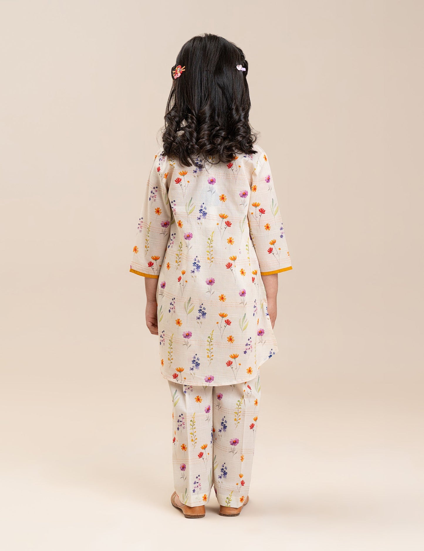 2 PIECE FLORAL PRINTED SUIT