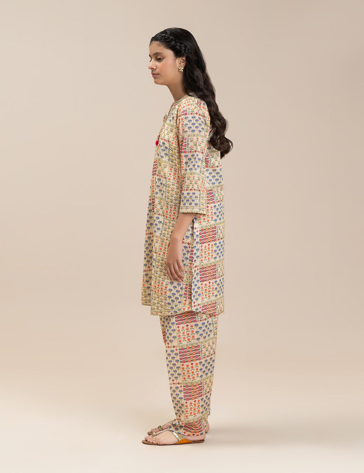 2 PIECE FLORAL PRINTED SUIT