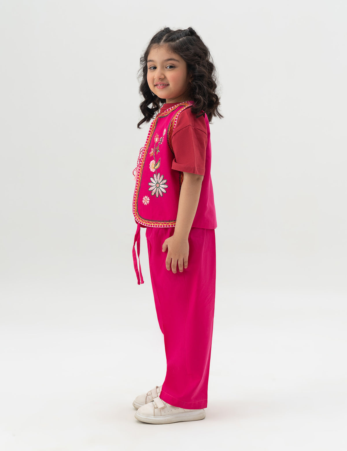 2 PIECE FLORAL EMBRORIDERED SUIT