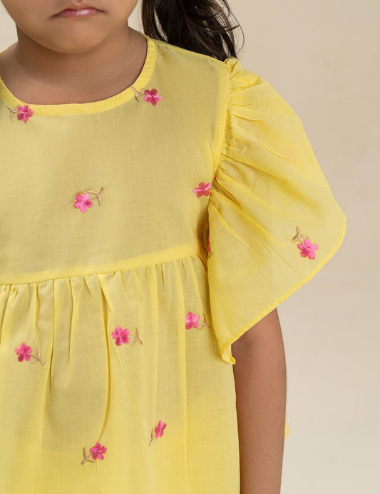 2 PIECE FLORAL EMBROIDERED SUIT