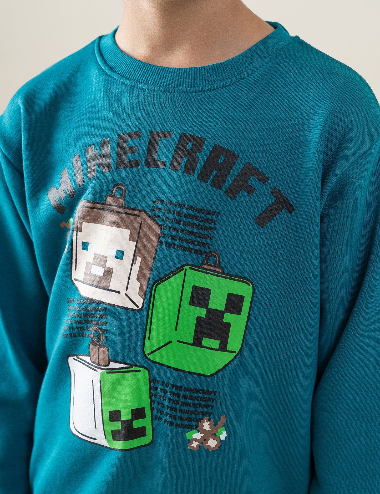 MINECRAFT GRAPHIC SWEATSHIRT
