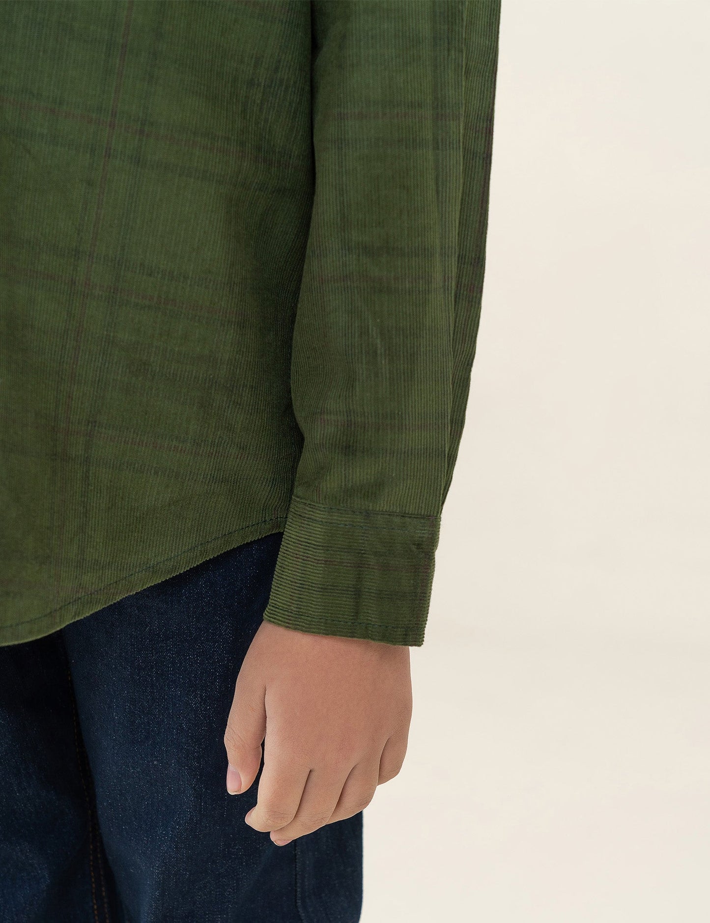 BASIC BUTTON DOWN SHIRT