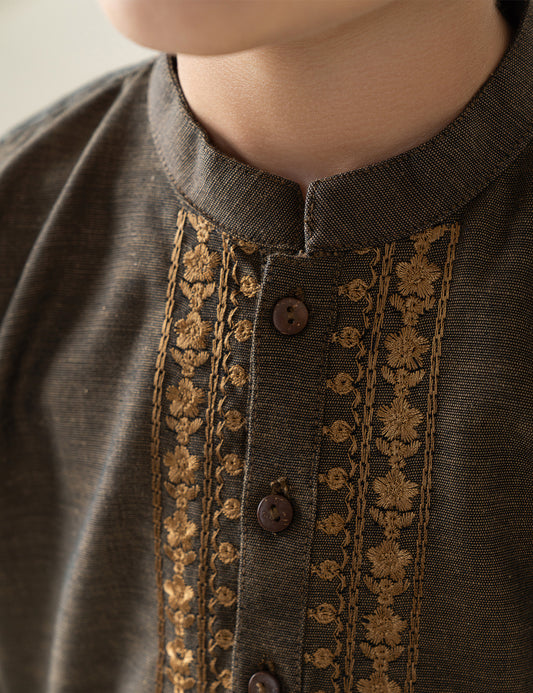 2 PIECE EMBROIDERED SUIT