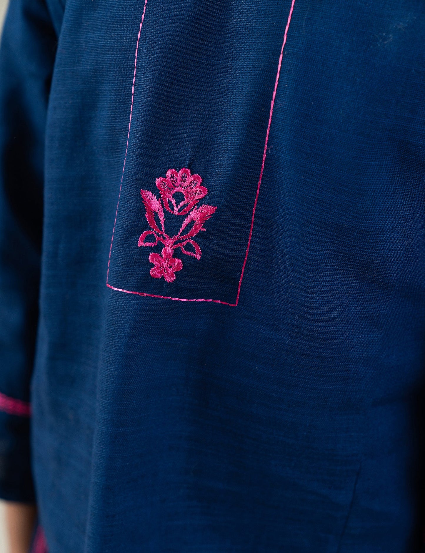 2 PIECE CONTRAST EMBROIDERED SUIT