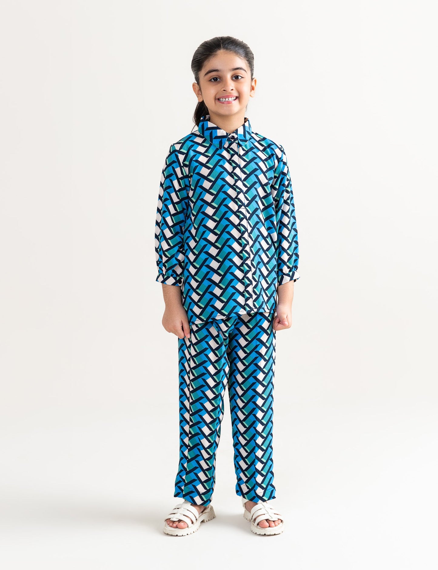 2 PIECE GEORGETTE PRINTED SUIT