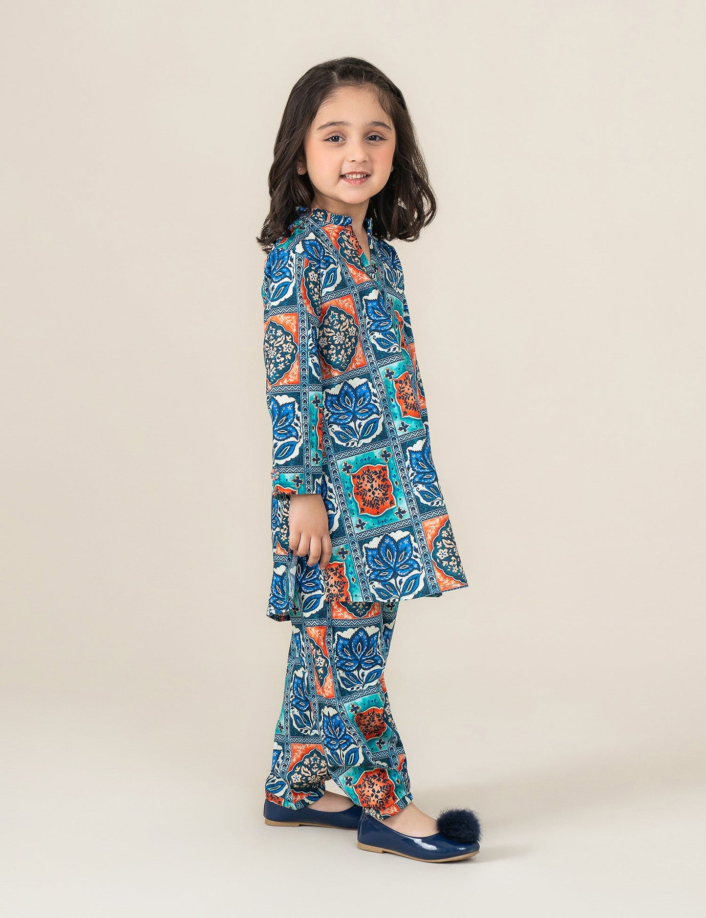 2 PIECE PRINTED SUIT