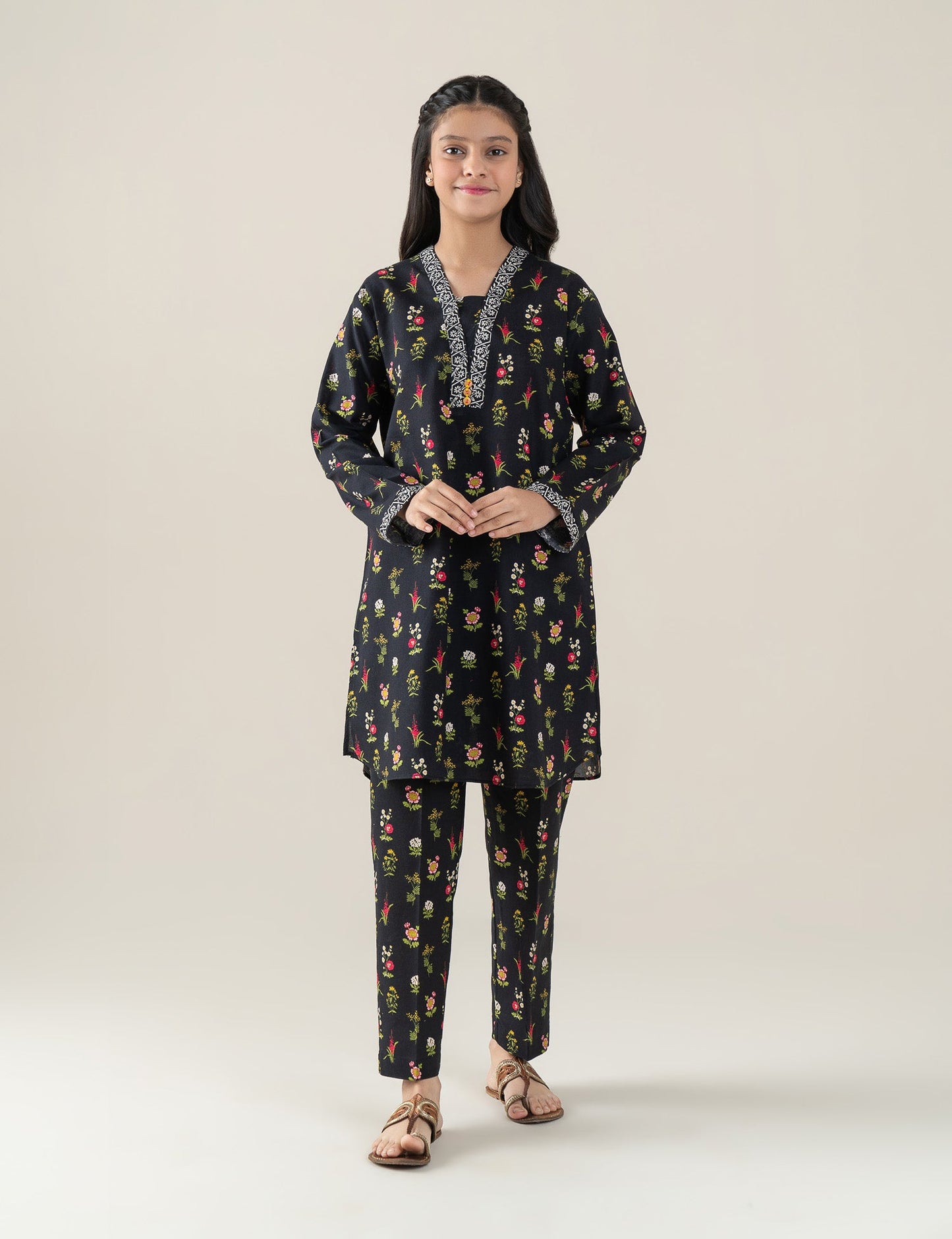 2 PIECE FLORAL PRINTED SUIT