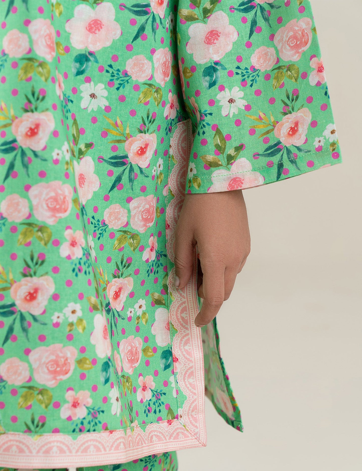 2 PIECE FLORAL PRINTED SUIT