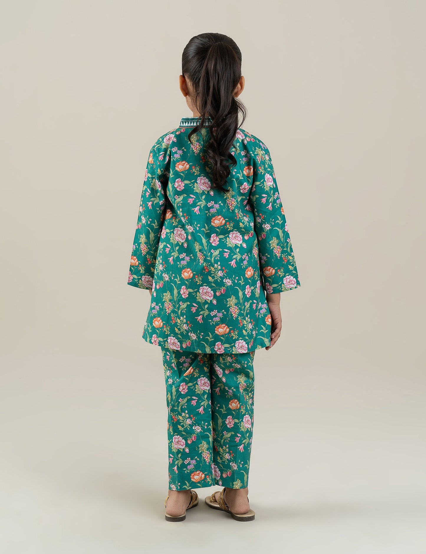 2 PIECE PRINTED SUIT