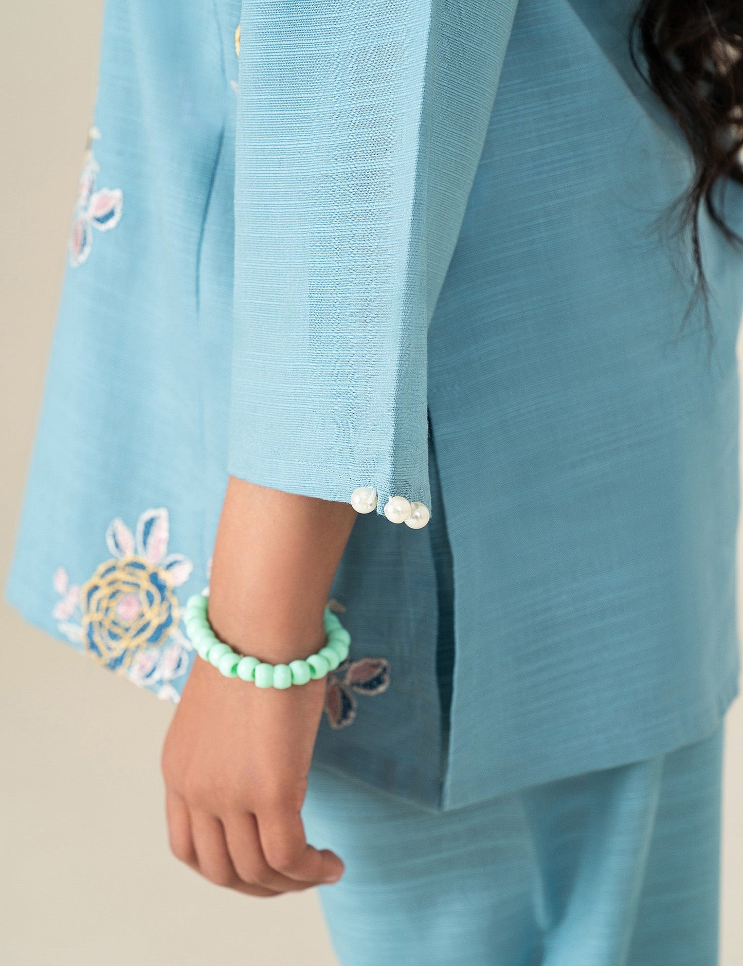 2 PIECE ROSE EMBROIDERED SUIT