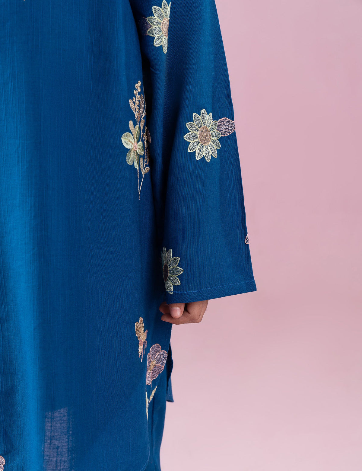 2 PIECE FLORAL EMBROIDERED SUIT