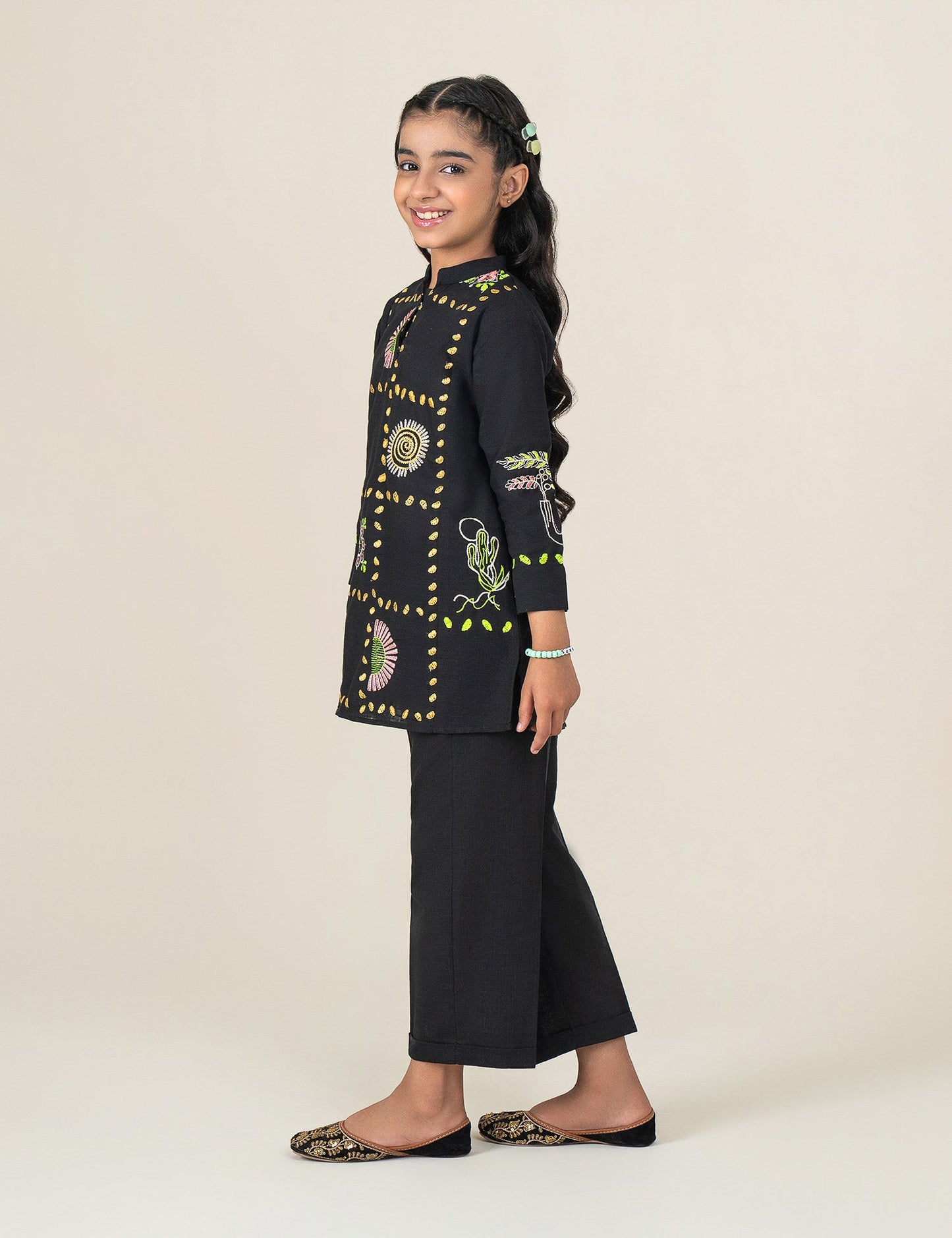 2 PIECE EMBROIDERED SUIT