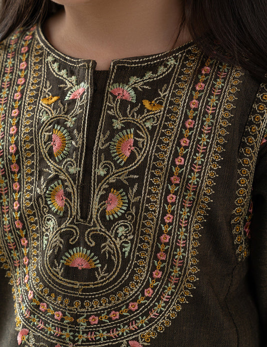 2 PIECE FLORAL EMBROIDERED SUIT