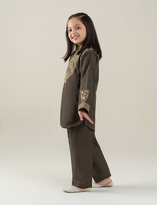 2 PIECE FLORAL EMBROIDERED SUIT