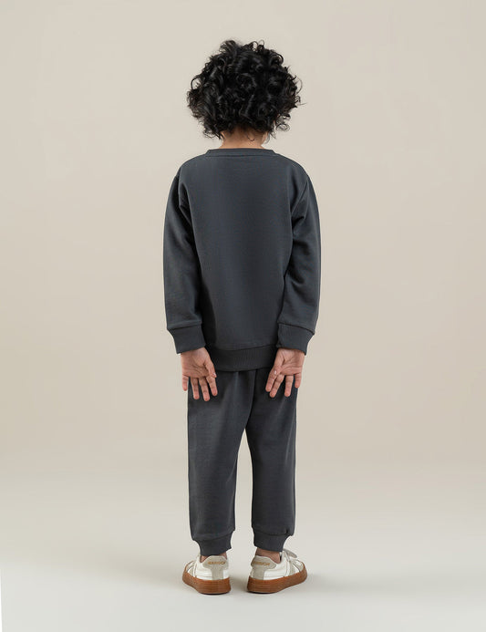 2 PIECE FRIENDS GRAPHIC SUIT