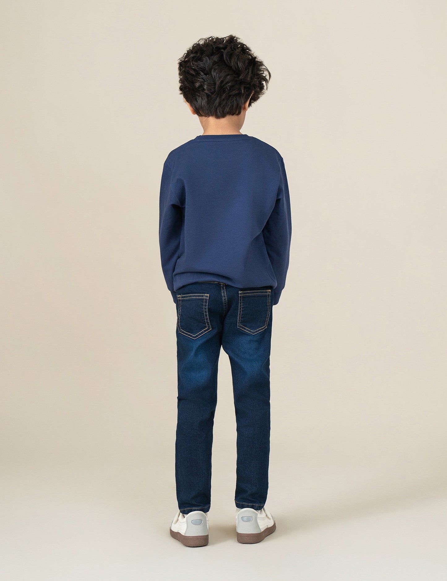 LIGHTNING MCQUEEN GRAPHIC SWEATSHIRT