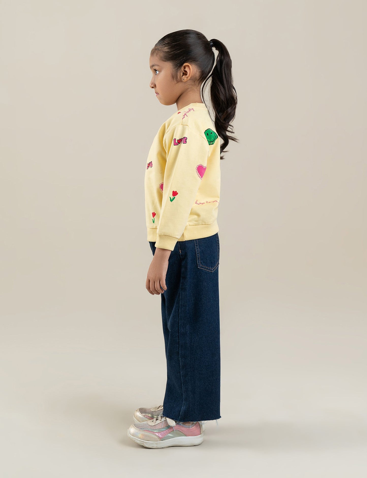 ALWAYS LOVELY PRINTED SWEATSHIRT