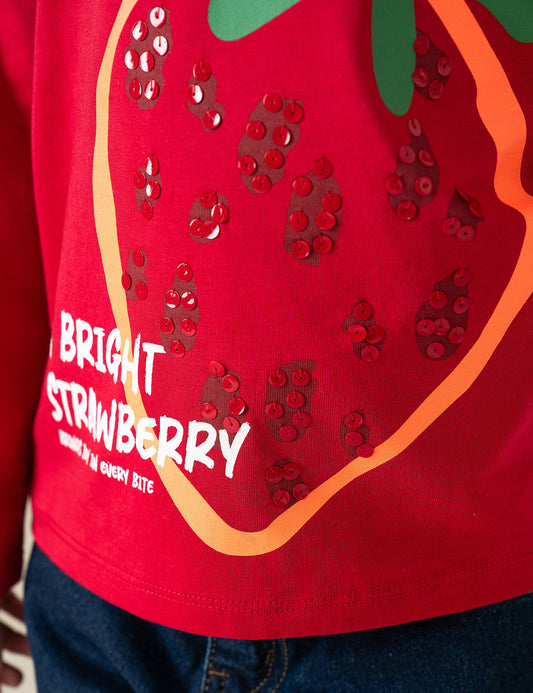 A BRIGHT STRAWBERRY PRINTED T-SHIRT